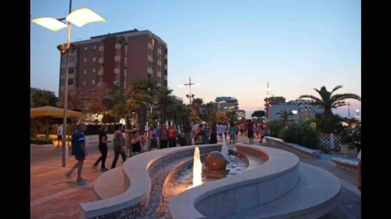 Appartamento In Pieno Centro Misano Adriatico Italy