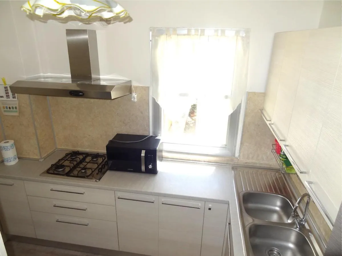 Appartamento In Pieno Centro Misano Adriatico 0*,